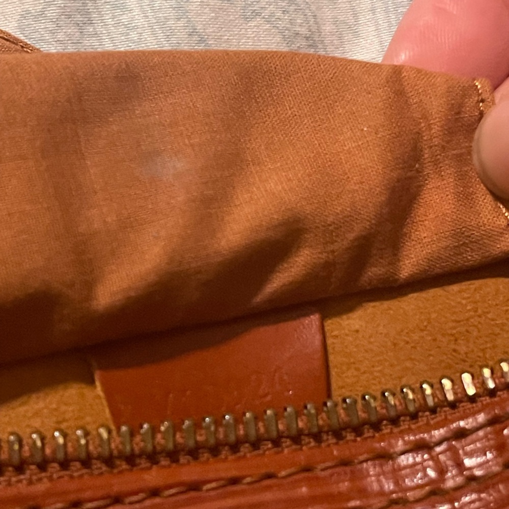 Louis Vuitton Speedy Mandarin Epi Leather size 25 - Picture 7 of 7